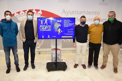 El Área de Deportes promueve el desarrollo de tres campus deportivos a de
