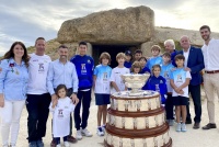 El mítico trofeo de la Copa Davis estuvo promocionando la final anual de 
